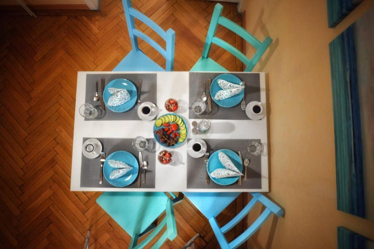 Appartamento Lonyay Gellert View 2Br Budapest Esterno foto